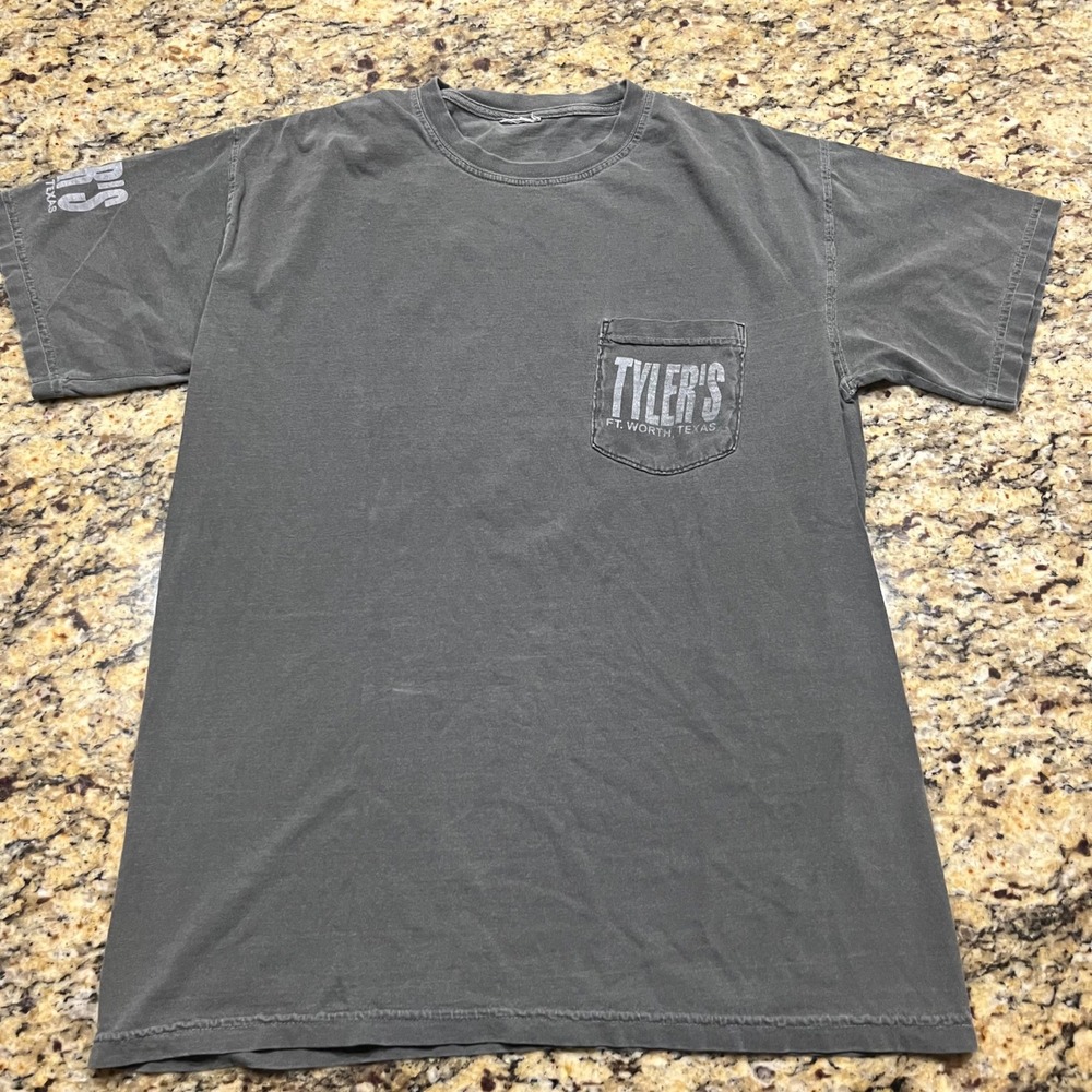 Tylers Ft Worth Texas Pocket T-Shirt Mens Gray Short Sleeve Graphic Tee S